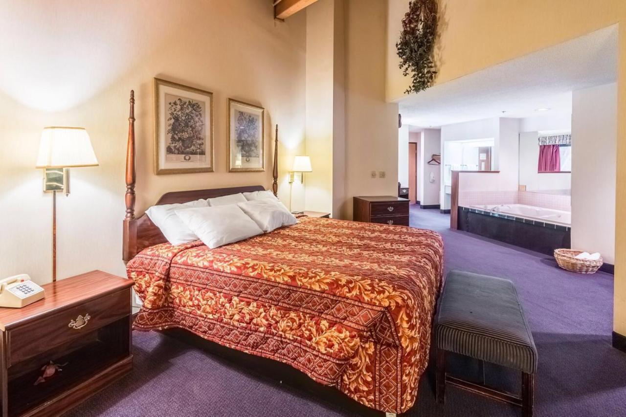 Quality Express Inn & Suites Mineral Wells Zewnętrze zdjęcie