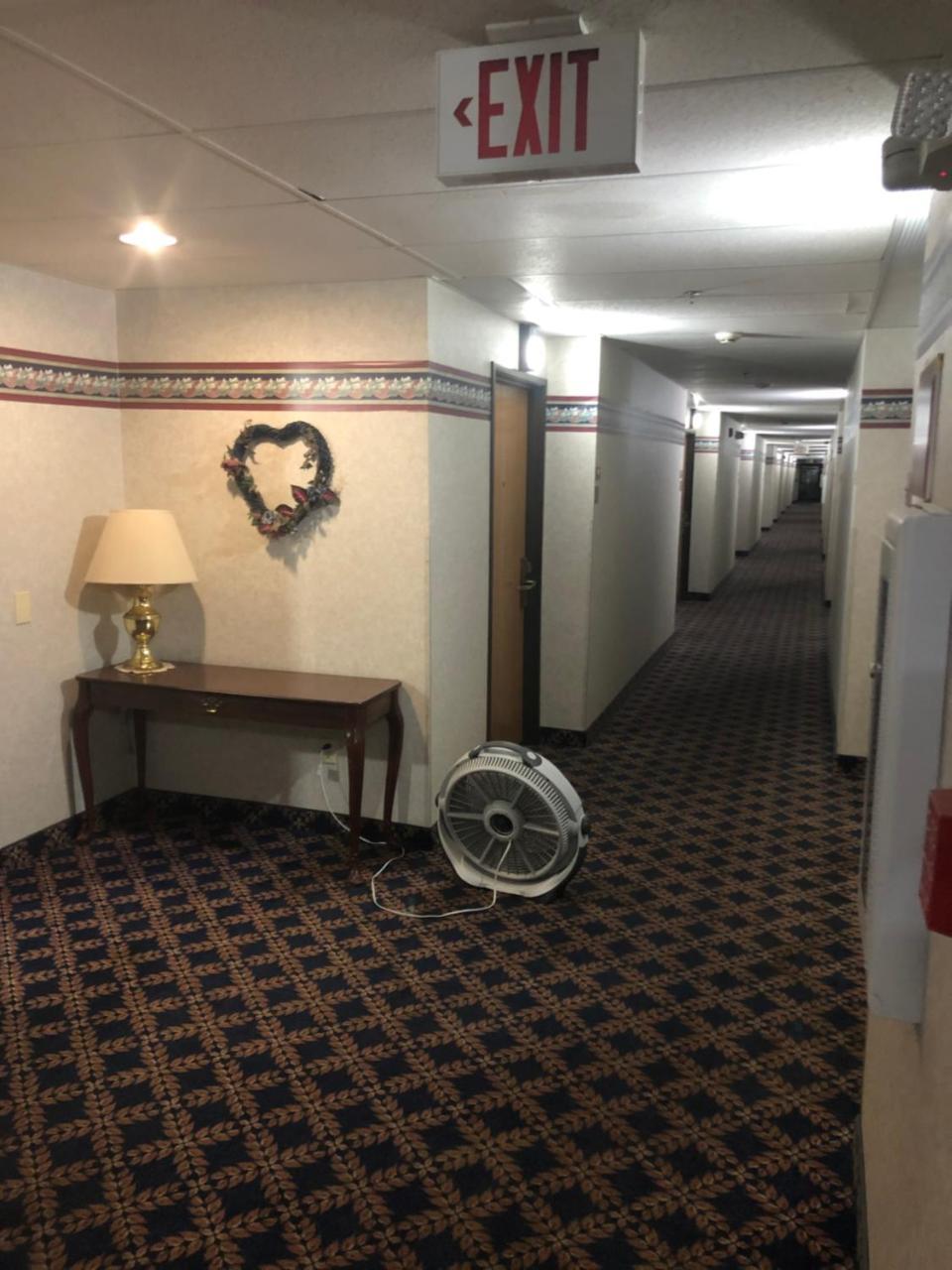 Quality Express Inn & Suites Mineral Wells Zewnętrze zdjęcie